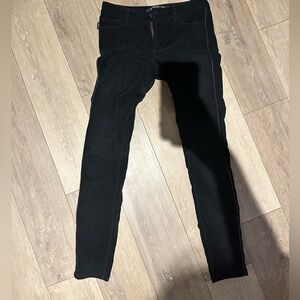 Perfect black velvet jeans by Zadig & Voltaire